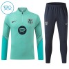 Barn Barcelona Trainings Sweatshirt Quarter-Zip 2026-27 Grön Barn Barcelona Trainings Sweatshirt Quarter-Zip 2026-27 Grön