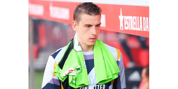 Lunin förnyar kontraktet med Real Madrid till 2030
