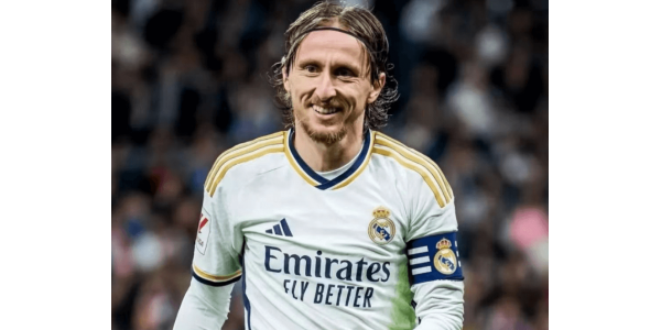 Modric lämnar laget, Mbappe kan komma att ta över tröjan nr 10 i Real Madrid Modric lämnar laget, Mbappe kan komma att ta över tröjan nr 10 i Real Madrid