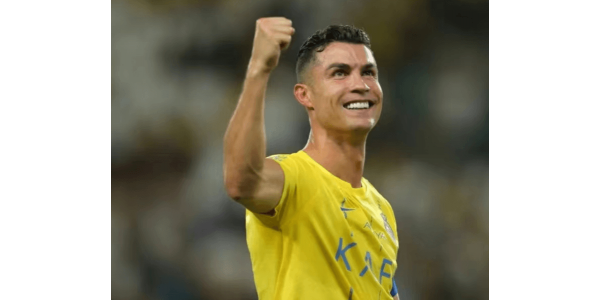 Ronaldo förnyar kontraktet för att förbereda sig för VM 2026