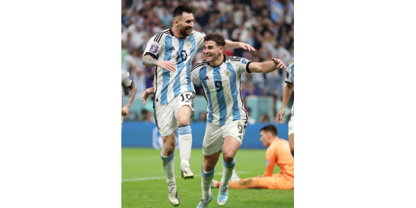 Messi gör 800 mål i karriären