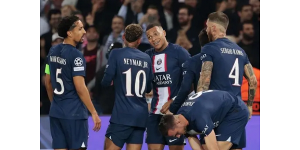 Paris har färre bortamål i gruppspelet och tappade förstaplatsen i Champions League-gruppen