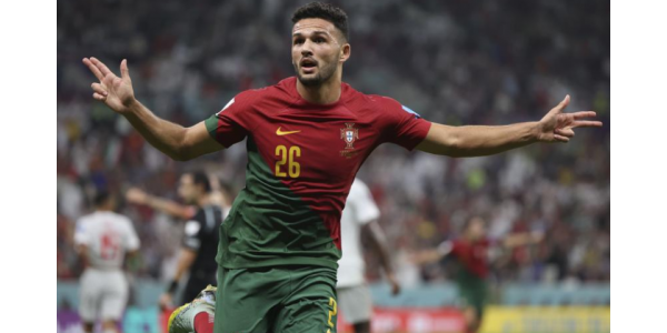 Ronaldo ersätter när Portugal slår Schweiz med 6-1