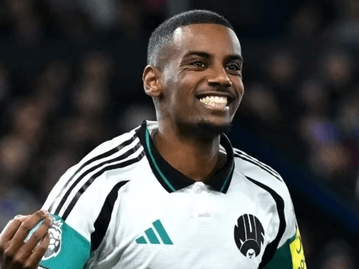 Kommer Arsenal att värva svenske anfallaren Isaac?