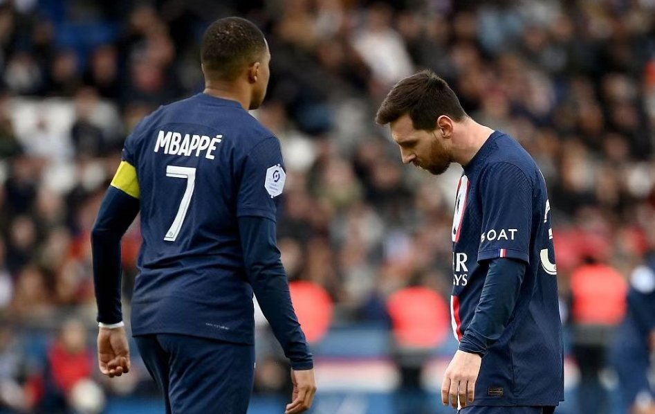 Messi buade av Paris-fansen