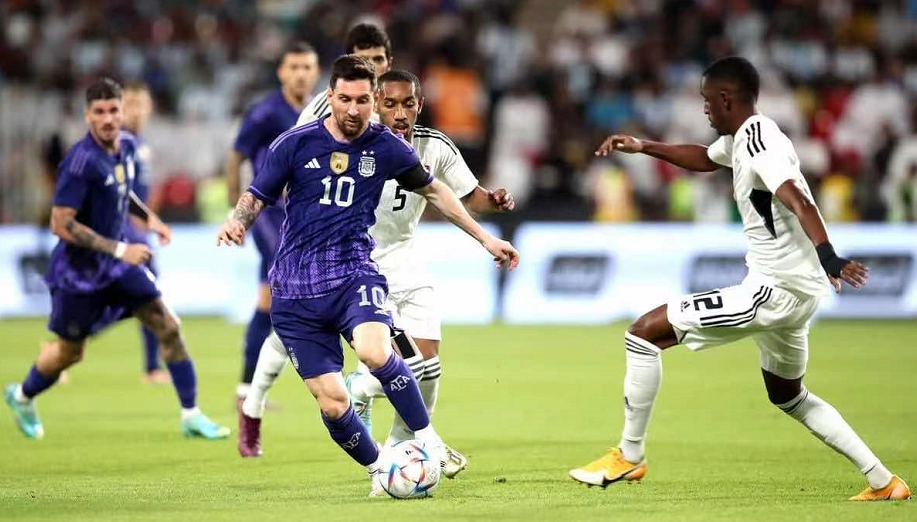 Värmningsmatch för VM: Argentina 5-0 UAE, Tyskland 1-0 Oman